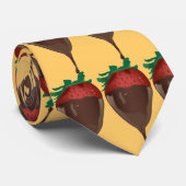 aardbei gedompeld in chocolade stropdas (Opgerold)