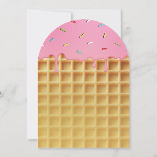 Aardbei Ice Cream Waffle Cone Verjaardag Kaart (Achterkant)