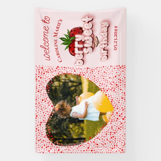 Aardbei Meisje Roze Berry Sweet Verjaardag Foto Spandoek (Verticaal)