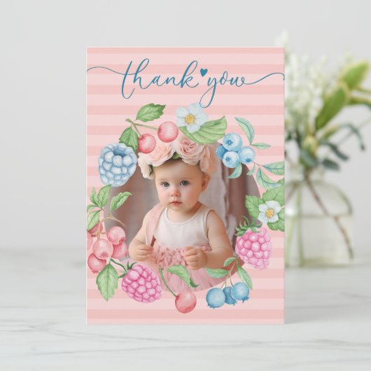 Aardbei Meisje Verjaardag Berry Veel Foto Dank u Bedankkaart (Staand voorkant)
