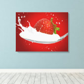 Aardbei met melkplons canvas afdruk (Insitu (Houten vloer))