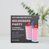 Aardbei Milkshake Krijtbord Verjaardagsfeest Kaart (Staand voorkant)