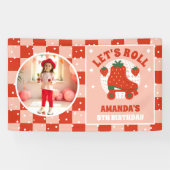 Aardbei Schaatsen | Retro Rolschaatsen Verjaardag Spandoek (Horizontaal)