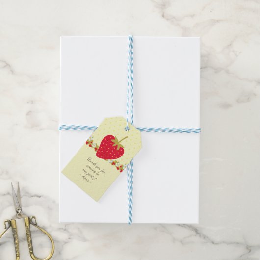 Aardbei Sweet baby First Birthday Party Cadeaulabel (Met Touw)