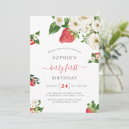 Aardbei Sweet Berry First Birthday Kaart (Staand voorkant)