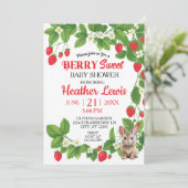 Aardbei Sweet Bunny Baby shower (Rood & Wit) Kaart (Staand voorkant)