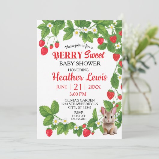 Aardbei Sweet Bunny Baby shower (Rood & Wit) Kaart (Staand voorkant)