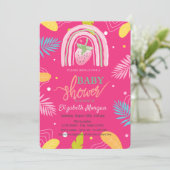 Aardbei Tropische bladeren Roze Baby shower Kaart (Staand voorkant)