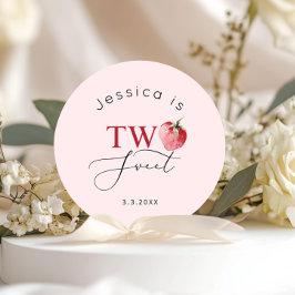 Aardbei twee lief verjaardagsfeest ronde sticker