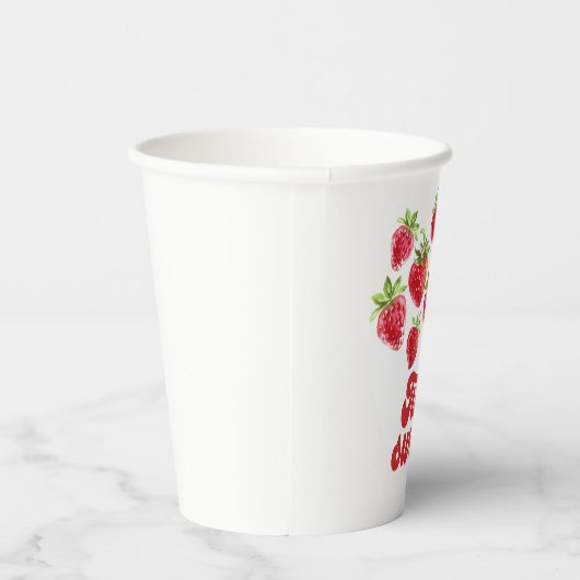 Aardbei twee lieve 2e verjaardag papieren bekers (Rechts)