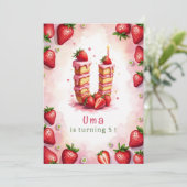 Aardbei Verjaardag Uitnodiging Letter U Cake Theme (Staand voorkant)