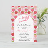 Aardbeien Baby shower Berry Sweet Invitation Kaart (Staand voorkant)