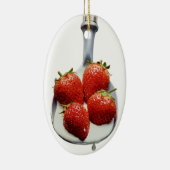 Aardbeien en crème keramisch ornament (Rechts)