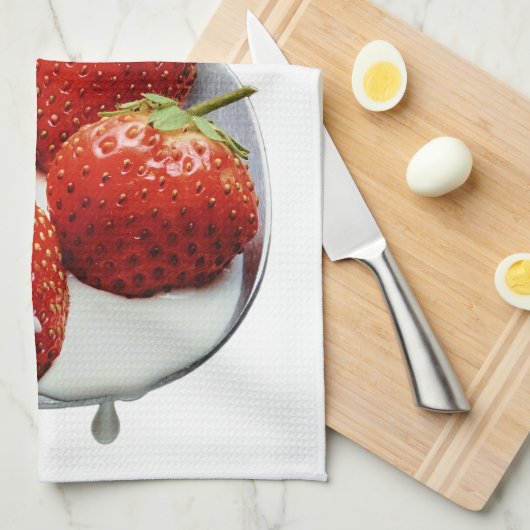 Aardbeien en crème theedoek (Quarter Fold)