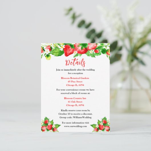 Aardbeien en Daisies Bruiloft Details Informatiekaartje (Staand voorkant)