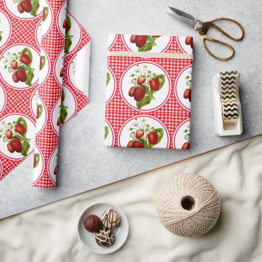 Aardbeien en Rode Gingham Cadeaupapier (Crafts)