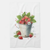 Aardbeien in een emmer theedoek (Verticaal)