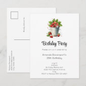 Aardbeien in een emmer Verjaardag Uitnodiging Briefkaart (Voorkant / Achterkant)