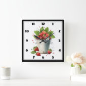 Aardbeien in een emmer vierkante klok (Huis)