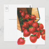  aardbeien in mandje, fruitbessen briefkaart (Voorkant / Achterkant)