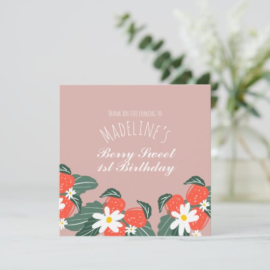 Aardbeien met hand getrokken botanische zeedagen bedankkaart (Staand voorkant)