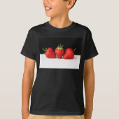 Aardbeien op zwart over wit BCCNA T-shirt (Voorkant)