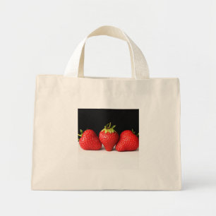 Aardbeien op zwart over wit TTCNA Mini Tote Bag