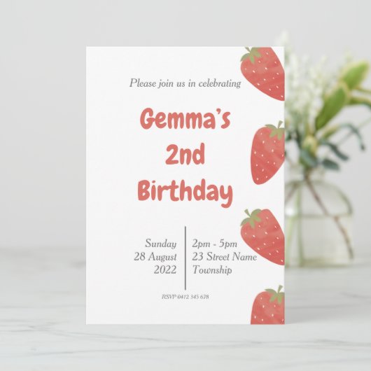 Aardbeien Polka Stip Verjaardag Kaart (Staand voorkant)