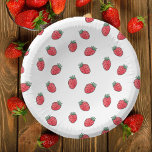 Aardbeien Verjaardagsfeest Papieren Kommen<br><div class="desc">Een schattig handgetekend aardbeienpatroon maakt deze feestjes en -borden de perfecte praktische en decoratieve toevoeging aan uw aardbeienthemafeest! Perfect voor een eerste verjaardagsviering van bessen,  baby showers met aardbeienthema,  brunchevenementen of zomerbijeenkomsten!</div>