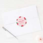 Aardbeienbes Eerste 1e Baby Verjaardag Ronde Sticker (Envelop)