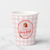 Aardbeienbes Eerste 1e verjaardag Pink Gingham Papieren Bekers (Achterkant)