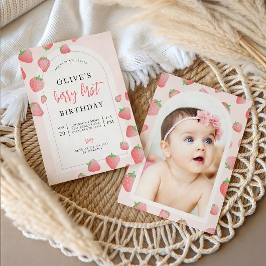 Aardbeienbes Eerste Boho Verjaardag Uitnodiging