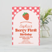 Aardbeienbes Eerste Roze Rood 1e Verjaardagsfeest Kaart (Staand voorkant)