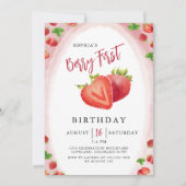 Aardbeienbes Eerste Verjaardag Meisje Uitnodiging (Voorkant)