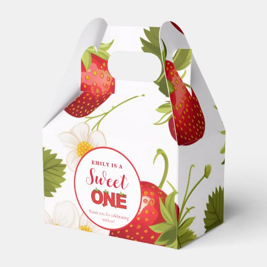 Aardbeienbes Zoete Verjaardag| Berry First Bedankdoosjes (Voorkant Zijde)