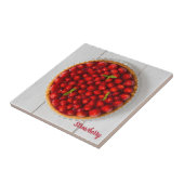 Aardbeiencake met munt op wit hout tegeltje (Zijkant)