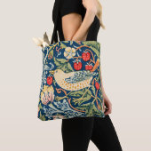 Aardbeiendief vogel van William Morris Tote Bag (Dichtbij)