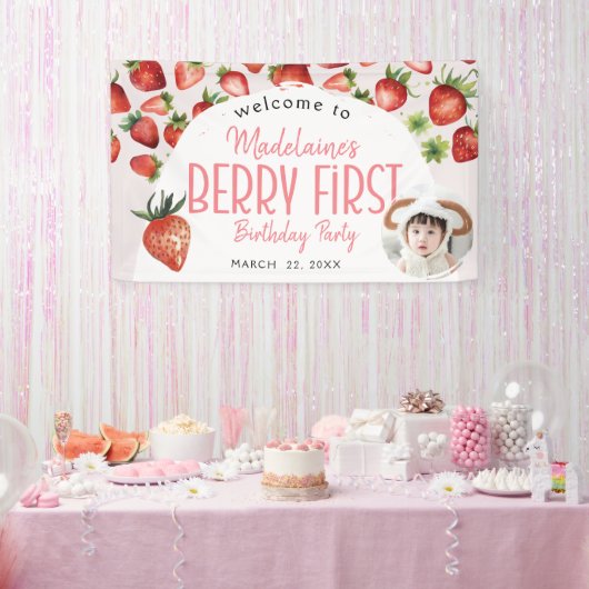 Aardbeienfoto Welkom Berry Eerste Verjaardag Spandoek (Feest)
