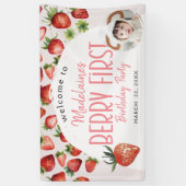 Aardbeienfoto Welkom Berry Eerste Verjaardag Spandoek (Verticaal)