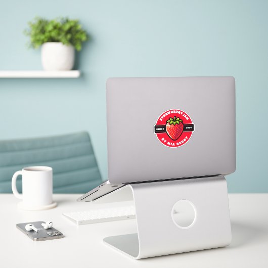 Aardbeienjam Sticker (Laptop op bureau)