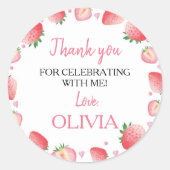 Aardbeienlabels op het Baby shower "Birthday" Ronde Sticker (Voorkant)