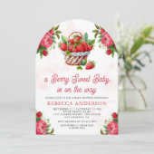 Aardbeienmand Berry Sweet Arch Baby shower Kaart (Staand voorkant)