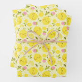 Aardbeienmeel, gele omhulling inpakpapier vel (In situ)