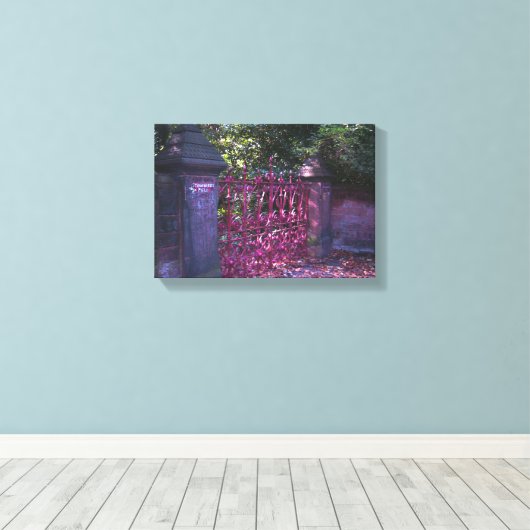 Aardbeienveldhekken Canvas Afdruk (Insitu (Houten vloer))