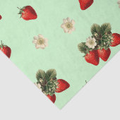 Aardbeienweefselpapier met bloesems op groen tissuepapier (Detail)