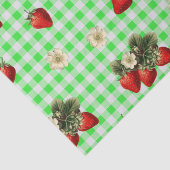 Aardbeienweefselpapier op groene gingham tissuepapier (Detail)