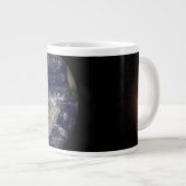 Aarde aan de Equinox. Grote Koffiekop (Voorkant rechts)
