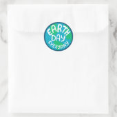 AARDE DAG ELKE DAG, met bedrukte planeet Ronde Sticker (Tas)