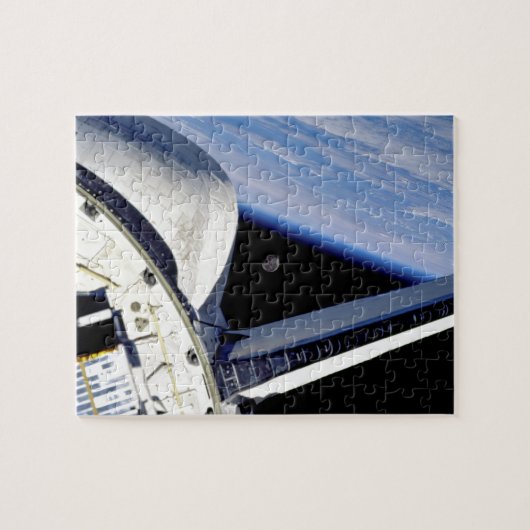 Aarde en maan van Space Shuttle Discovery Legpuzzel (Horizontaal)