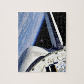Aarde en maan van Space Shuttle Discovery Legpuzzel (Verticaal)